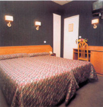 Hipotel Lilas Gambetta Hotel Parijs